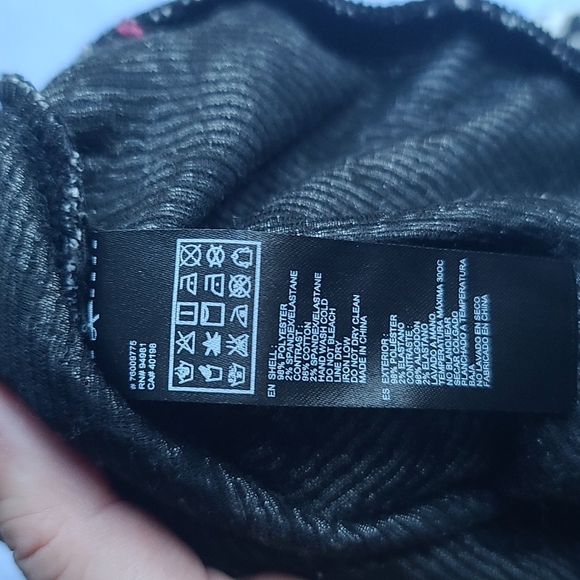 Forever 21|Black and White Floral Sweatshirt|Women's Size Small - Picture 3 of 5